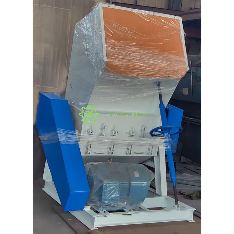 Broyeur de caisses et seaux en plastique pour bouteilles PET
